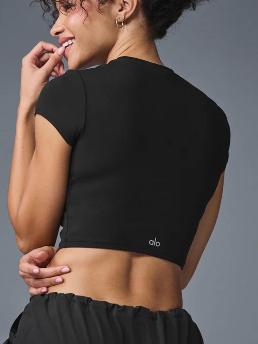ALO Yoga Black Alosoft Crop Finesse Short Sleeve